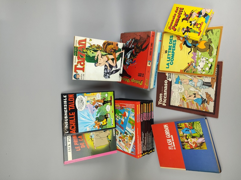 Seriemagasin & - böcker, bl.a. Danska