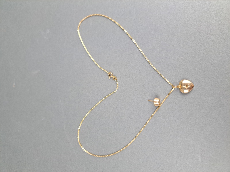 Halsband & öronhänge, 18 k Guld