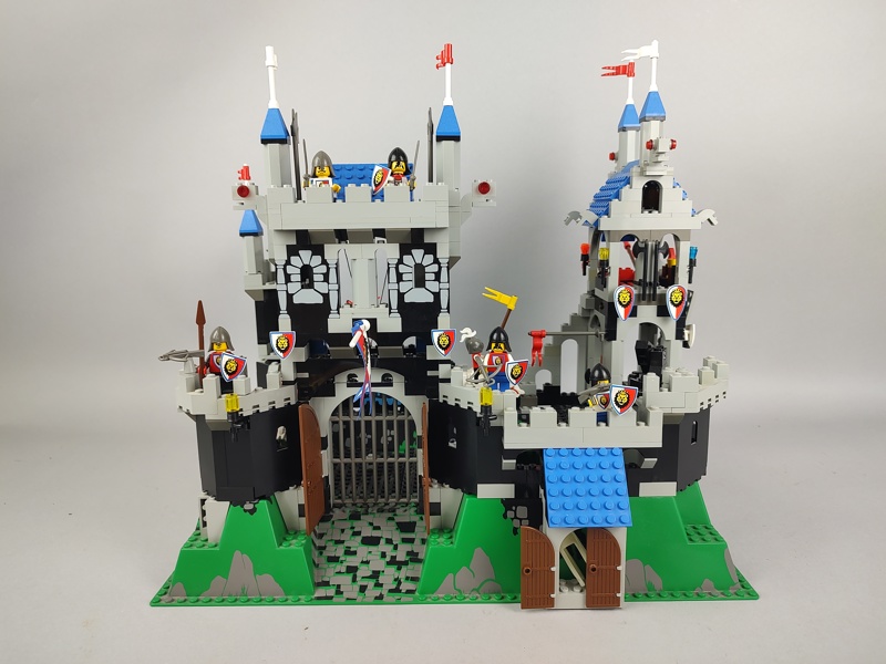 Legosystem, "Black knights Castle" no 6090