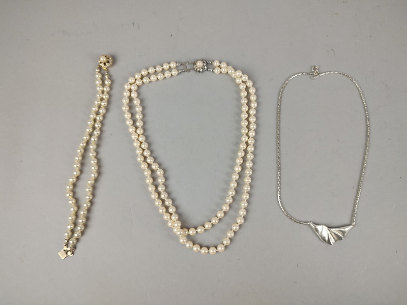 Smycken, Pärlhalsband & silver