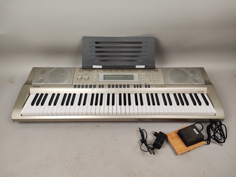 Keyboard, Casio WK-200